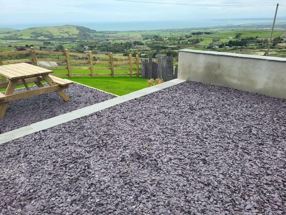 Amazing Coastal & Sunset Views In Eryri Llanllyfni Exterior foto
