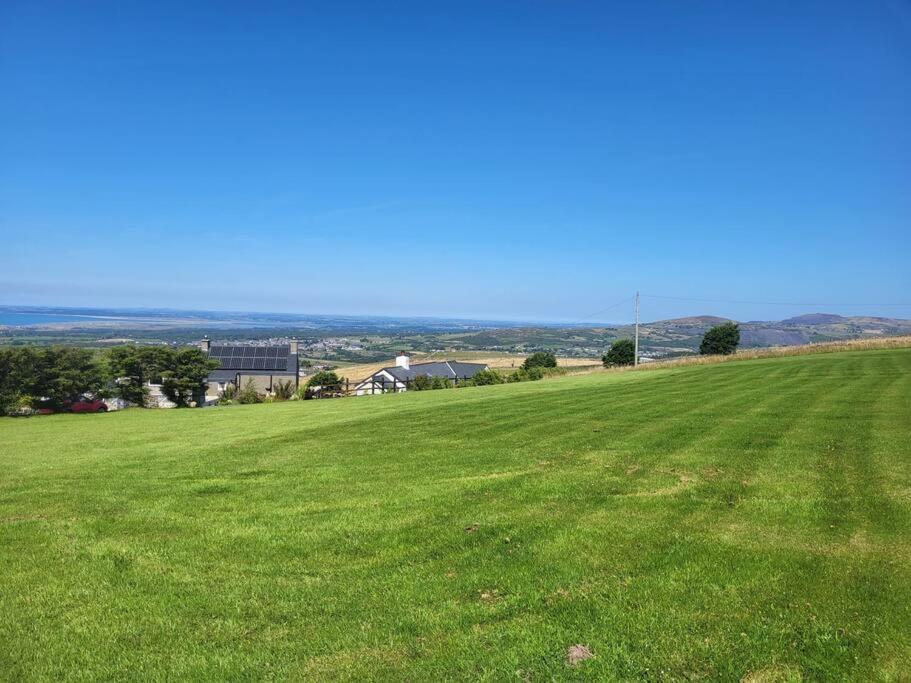 Amazing Coastal & Sunset Views In Eryri Llanllyfni Exterior foto