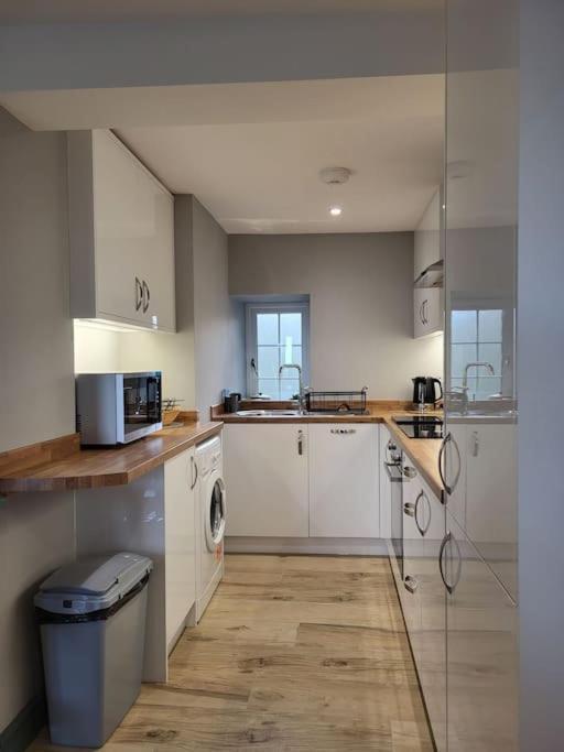 Amazing Coastal & Sunset Views In Eryri Llanllyfni Exterior foto