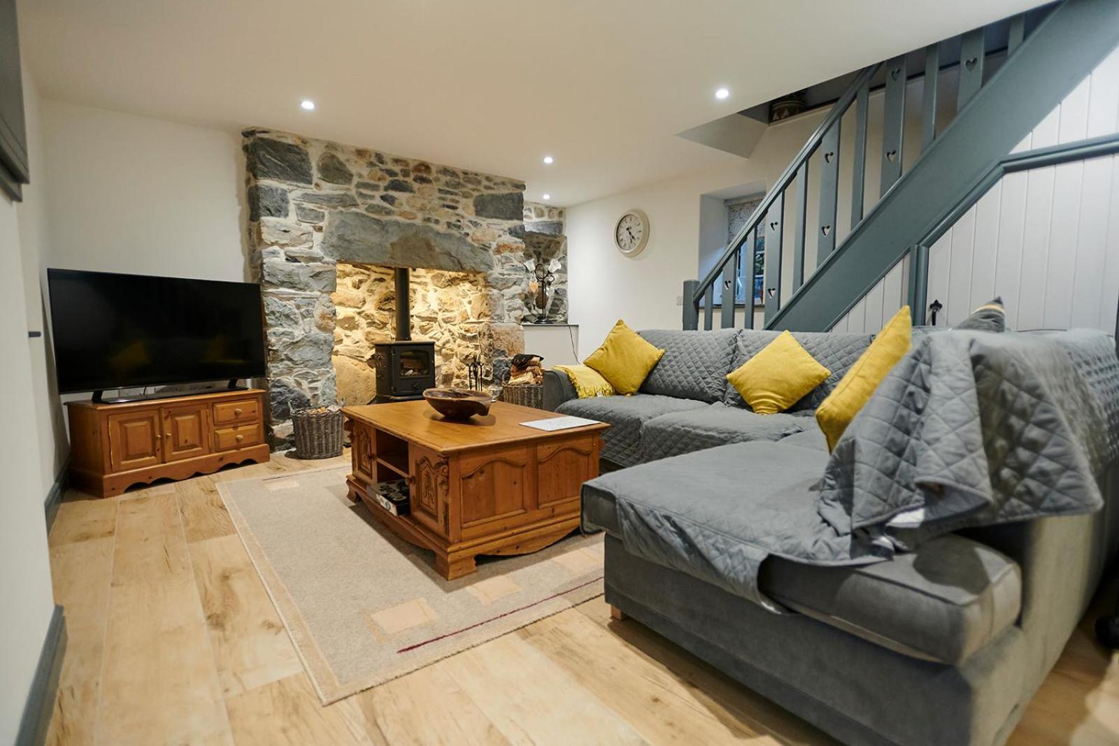 Amazing Coastal & Sunset Views In Eryri Llanllyfni Exterior foto